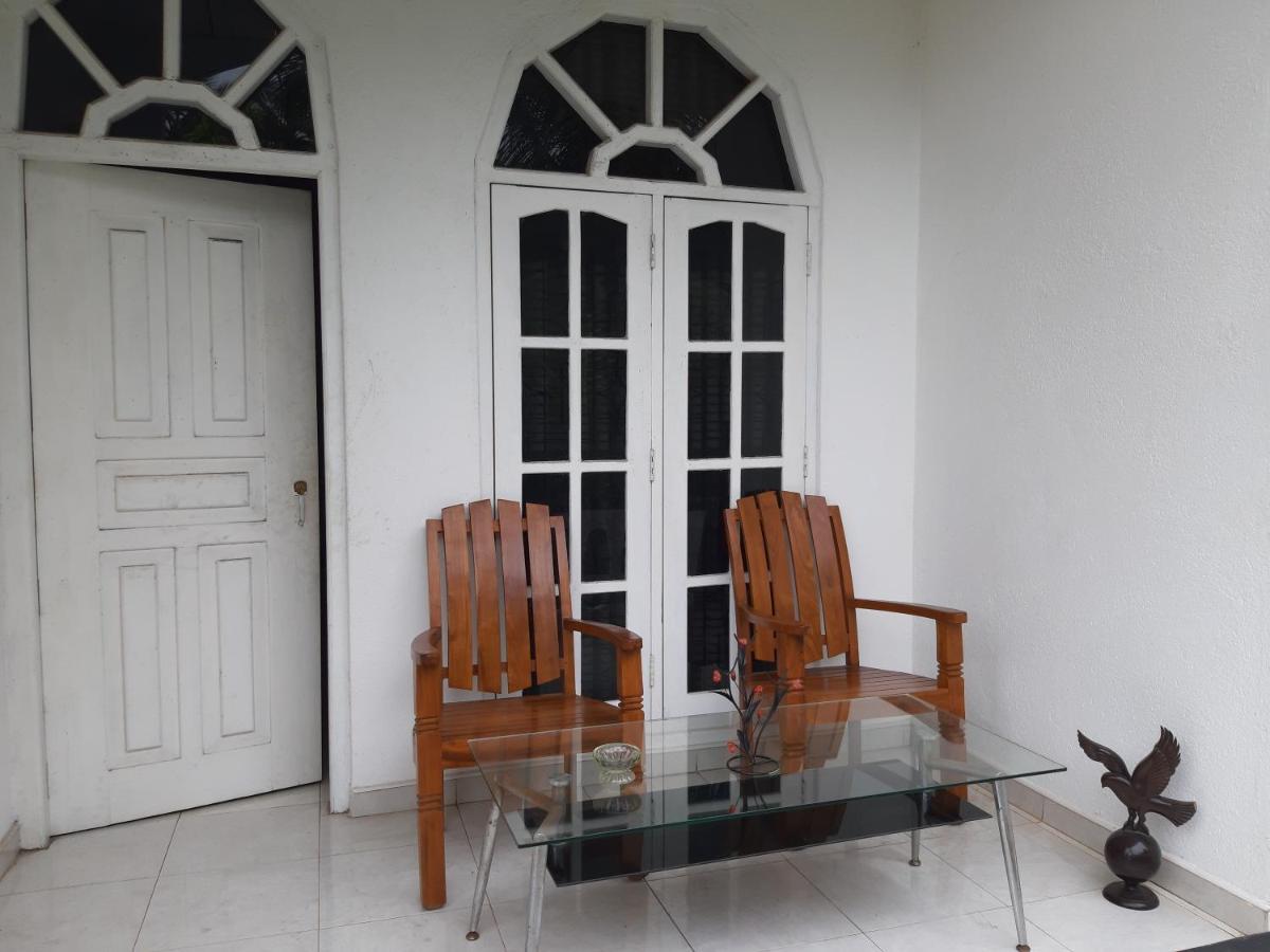 Hellen Homestay Νεγκόμπο Εξωτερικό φωτογραφία